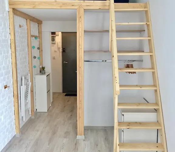 Apartament Zelazna