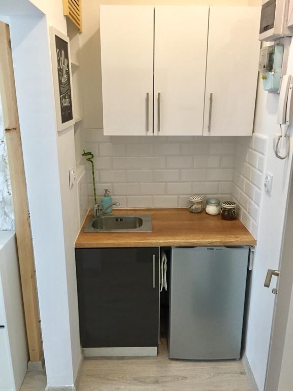 Apartament Zelazna Apartment *